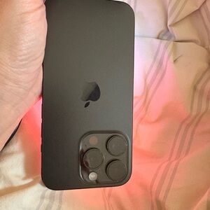 UNLOCKED —- Apple iPhone 15 Pro - 512mg ***NEW CONDITION